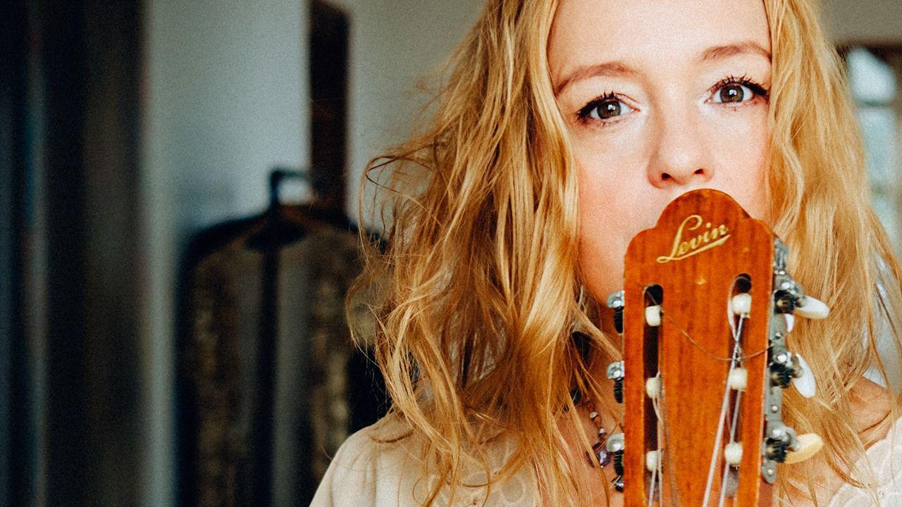 Promotional graphic for Lisa Ekdahl